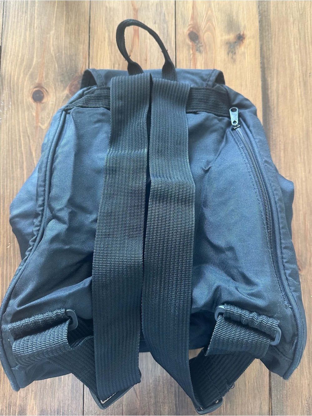 GAP Black Drawstring Backpack - Picture 5 of 5